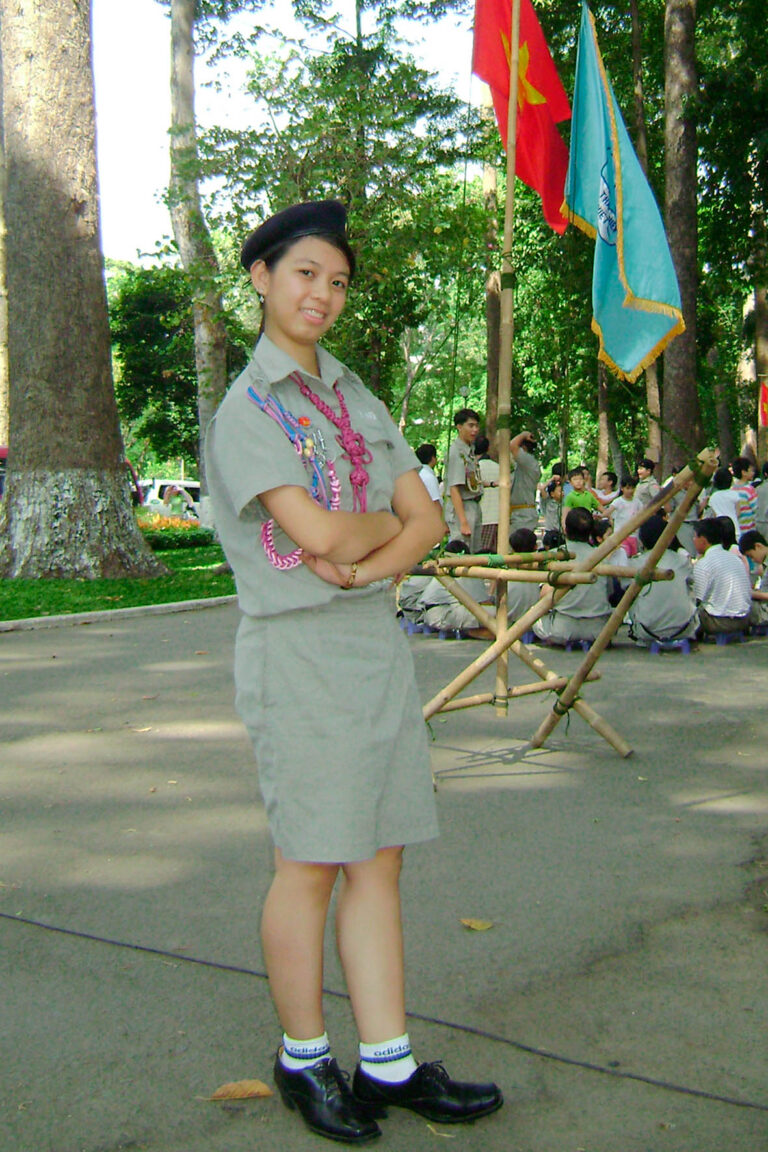 THỦ LĨNH TIÊU BIỂU NĂM 2011 – Chị Nguyễn Thị Hồng Nhi