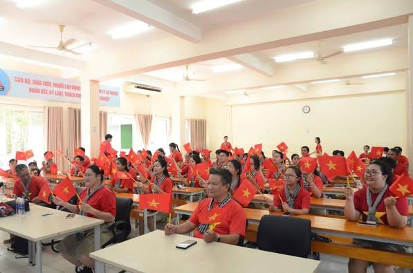 TRẠI TẬP HUẤN THỦ LĨNH – HÀNH TRÌNH 2 NGÀY ĐẦY CẢM HỨNG – Dương Thiên Lam